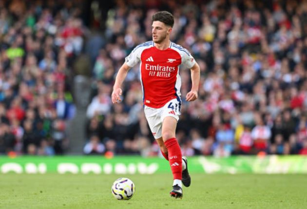 Declan Rice – 7: Rice vẫn duy trì phong độ ổn định, cầu thủ người Anh hoạt động cần mẫn, liên kết 3 tuyến và thường xuyên xuất hiện trong vòng cấm Leicester, rình rập để trừng phạt đối thủ.